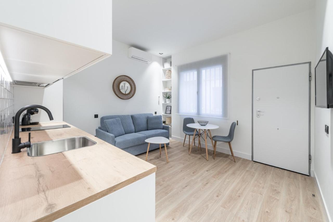 Apartament Jes B Close To Bernabeu Stadium Madrid Eksteriør billede